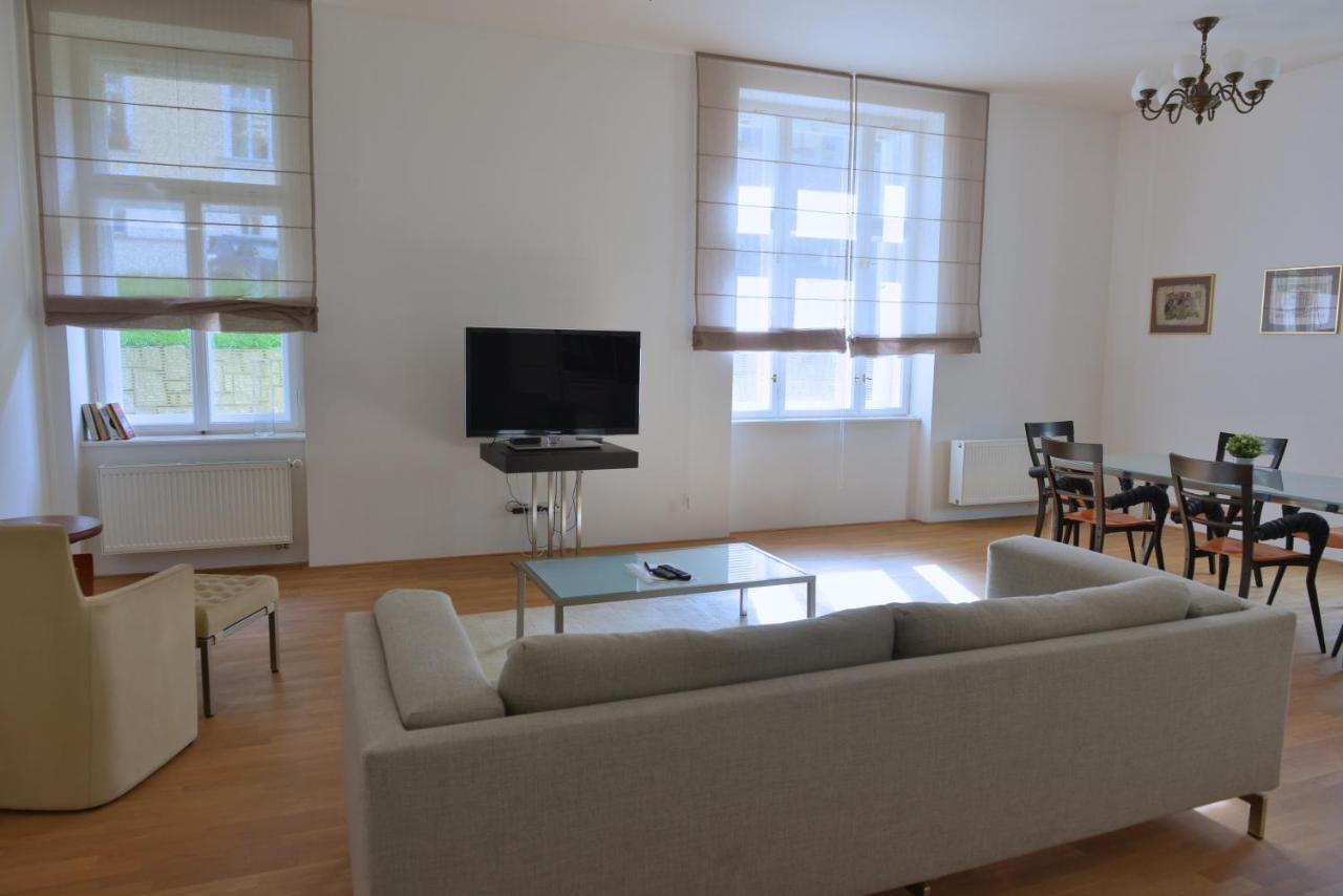 Kolonada luxury 2 bedroom apartment Snezka Mariënbad Buitenkant foto