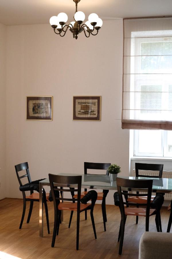 Kolonada luxury 2 bedroom apartment Snezka Mariënbad Buitenkant foto