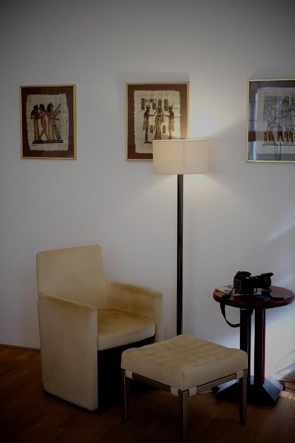 Kolonada luxury 2 bedroom apartment Snezka Mariënbad Buitenkant foto