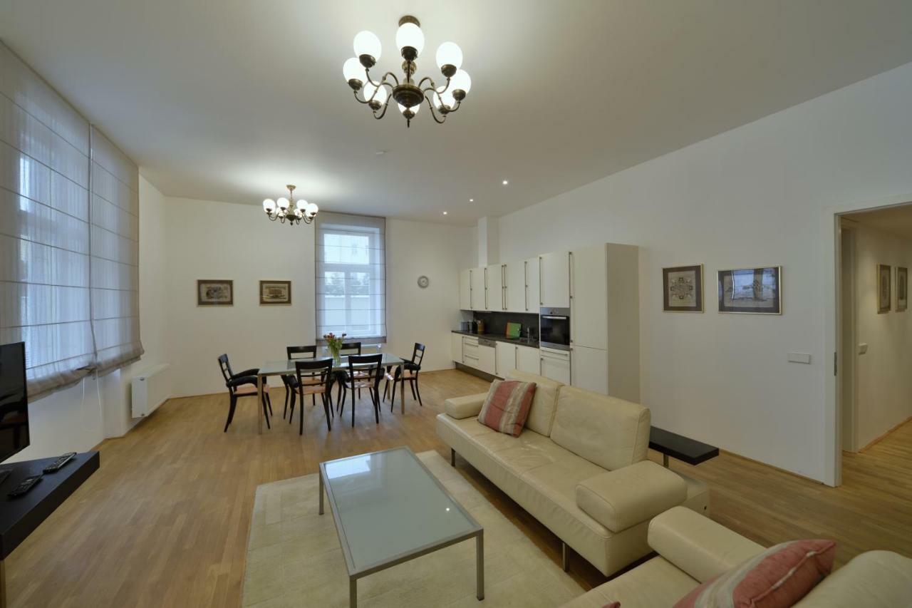 Kolonada luxury 2 bedroom apartment Snezka Mariënbad Buitenkant foto